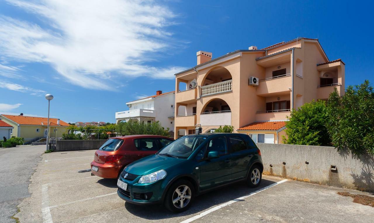 Apartman Frane Krk Town Luaran gambar